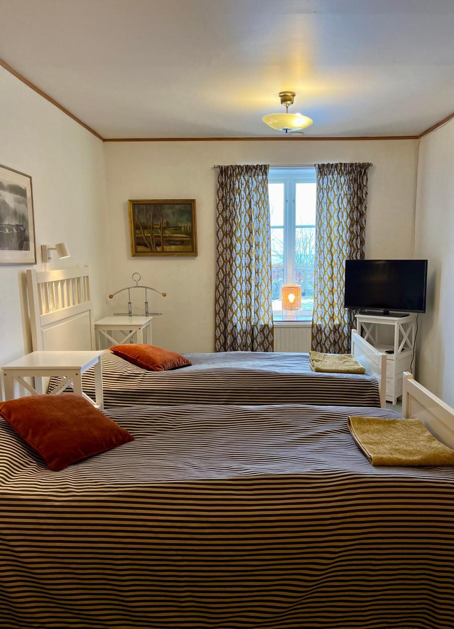B&B Stroeprodukter Eslöv Buitenkant foto