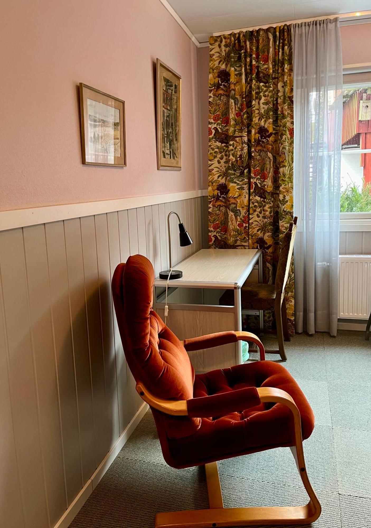 B&B Stroeprodukter Eslöv Buitenkant foto