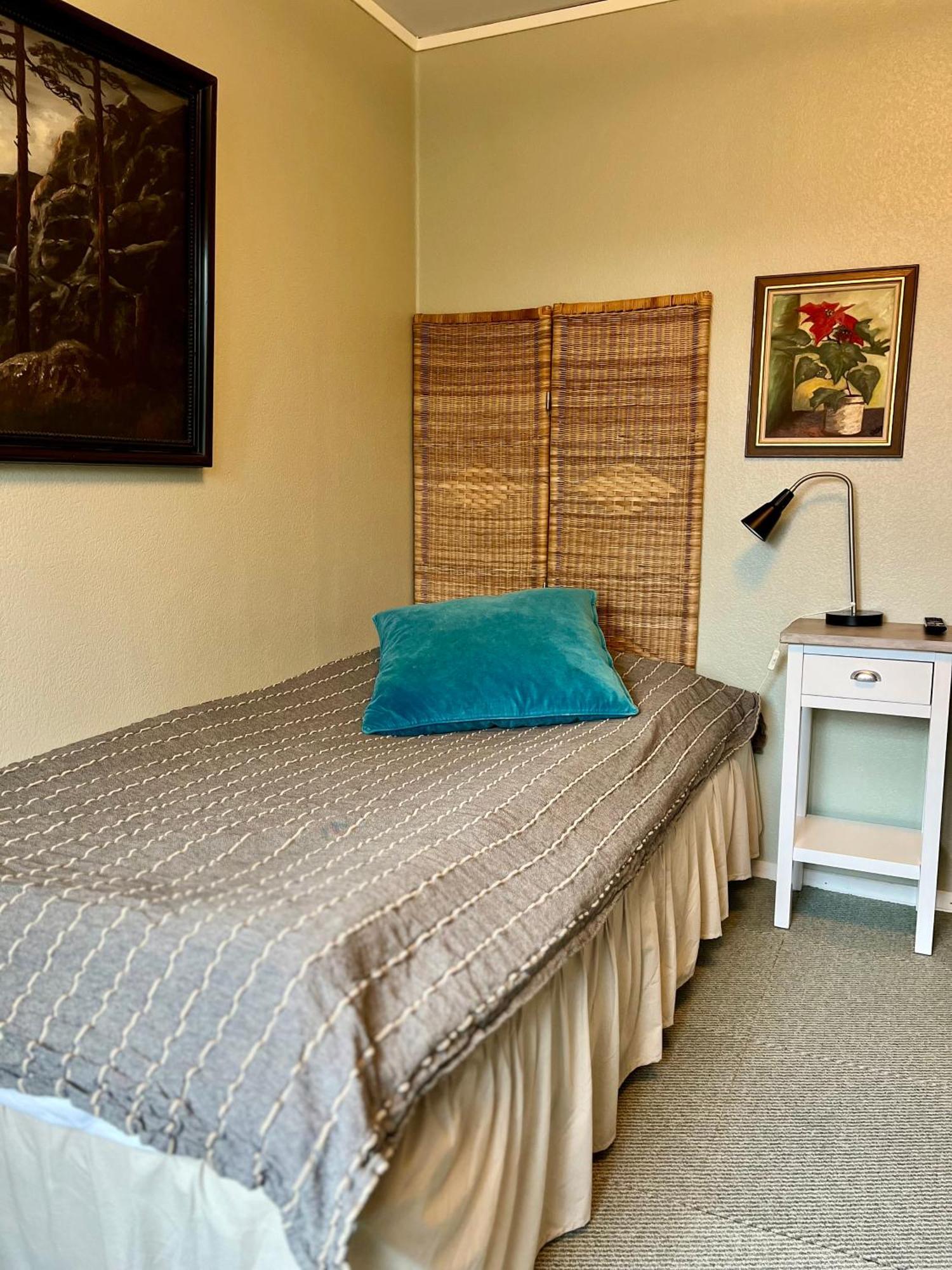 B&B Stroeprodukter Eslöv Buitenkant foto