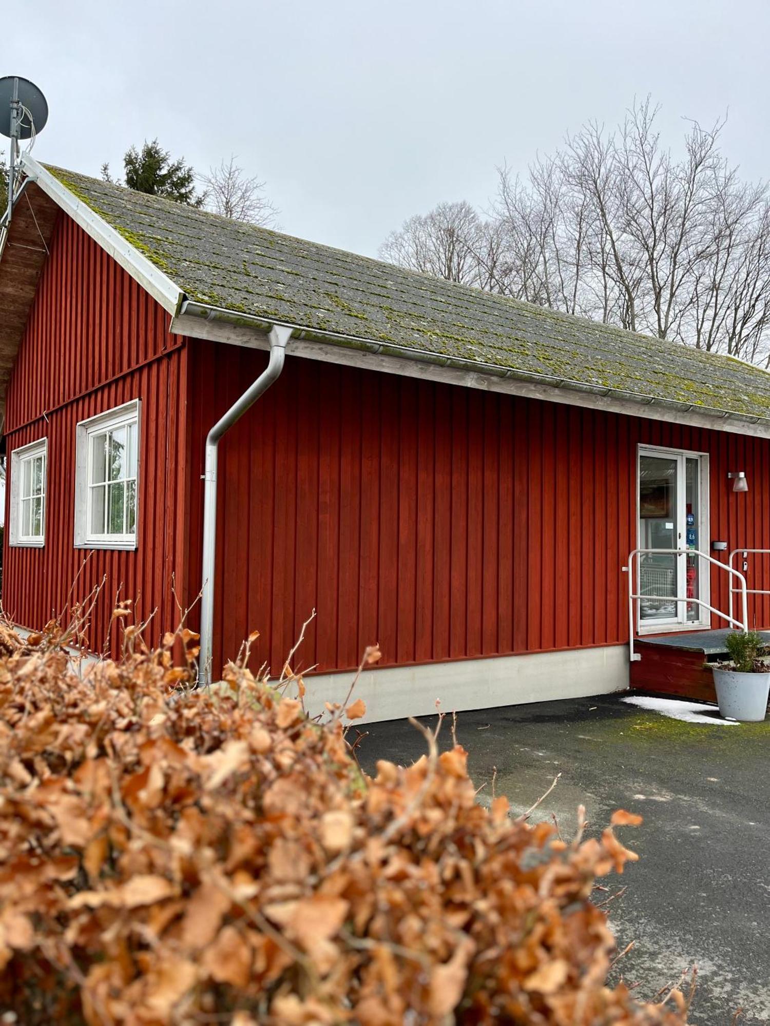 B&B Stroeprodukter Eslöv Buitenkant foto