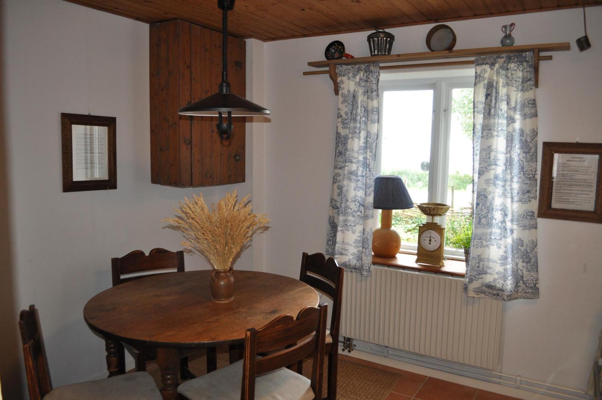 B&B Stroeprodukter Eslöv Buitenkant foto