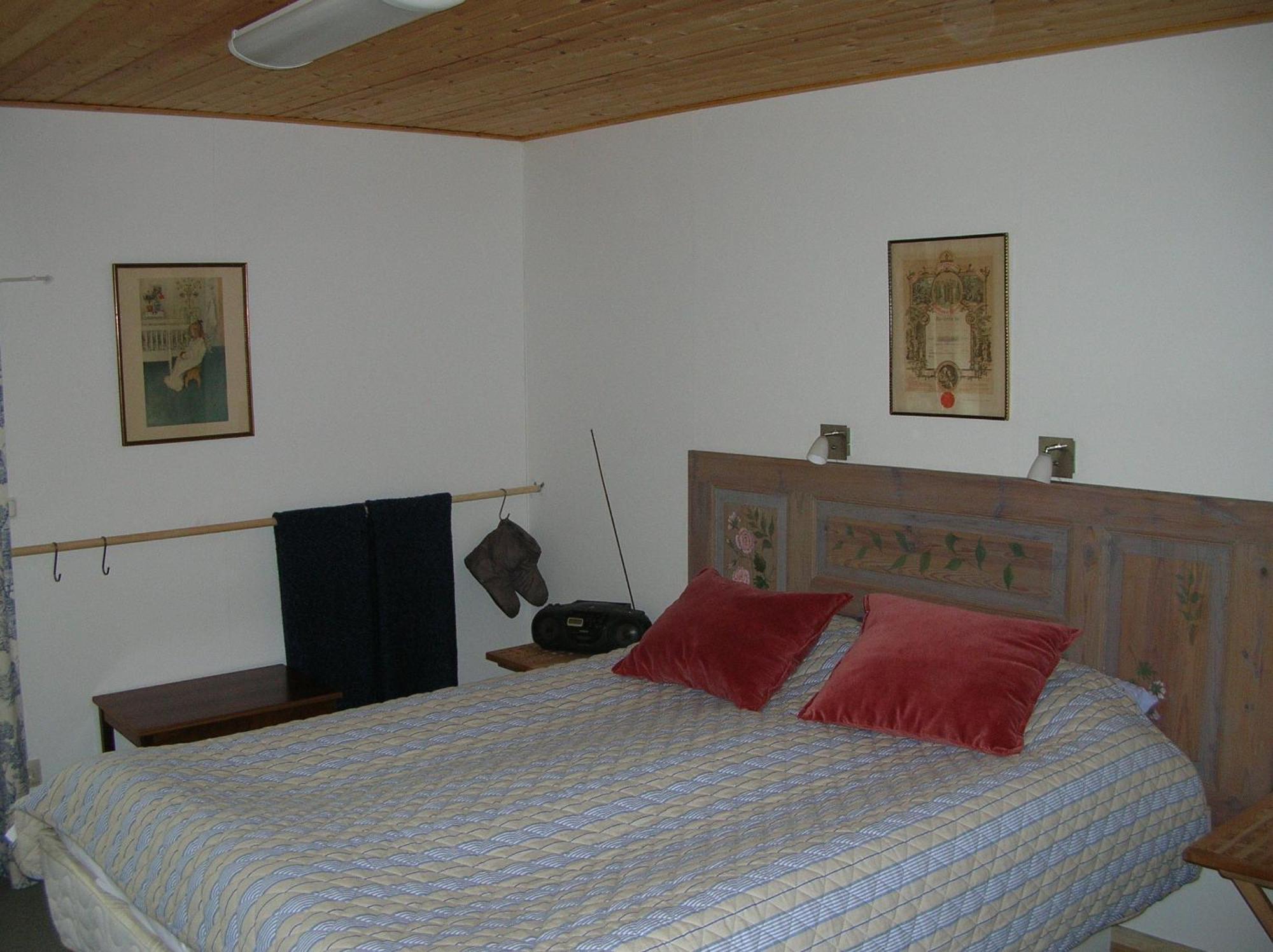 B&B Stroeprodukter Eslöv Buitenkant foto