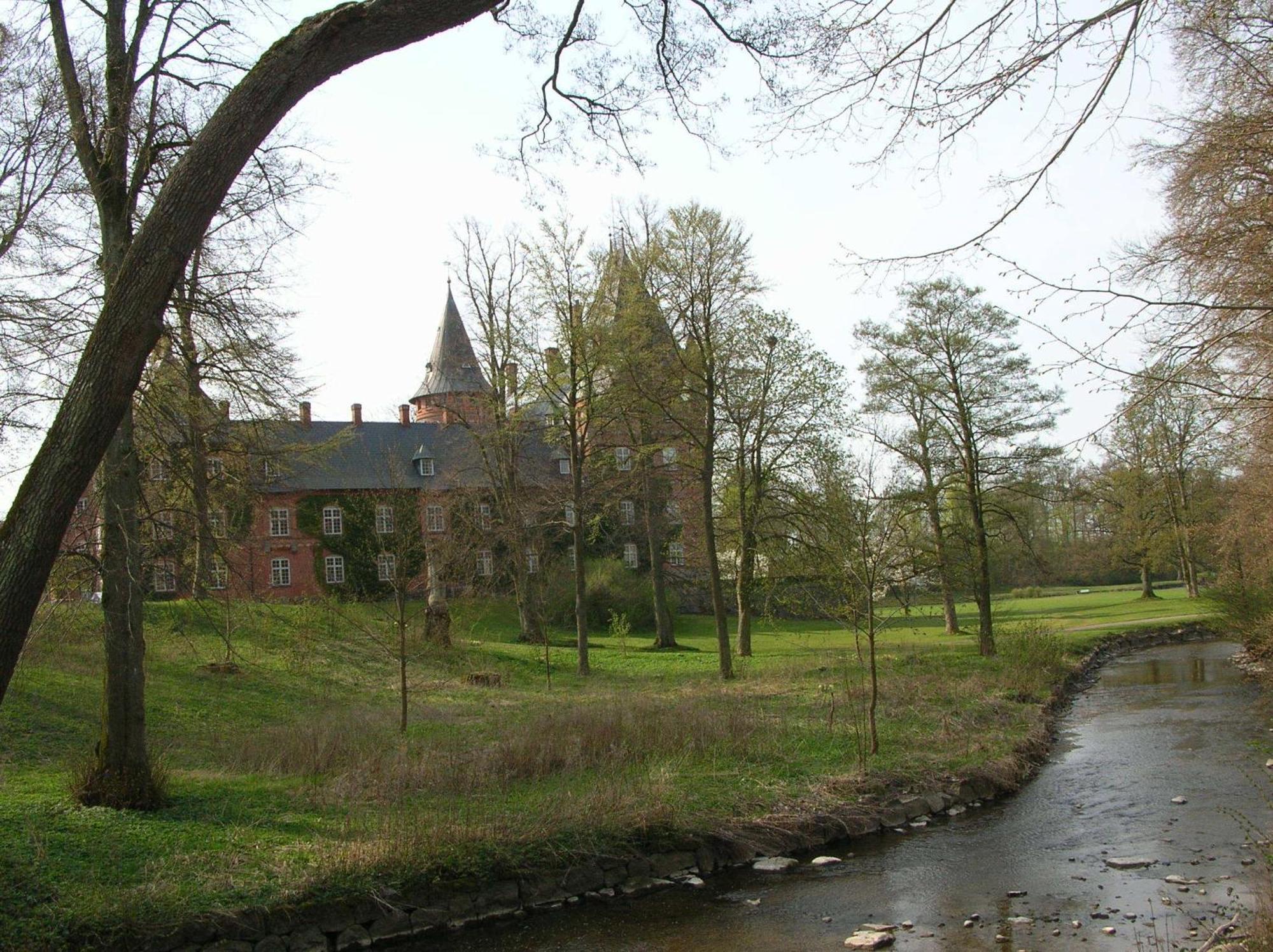 B&B Stroeprodukter Eslöv Buitenkant foto